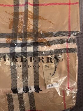 Burberry Beige and Black Check Throw with Red Accent